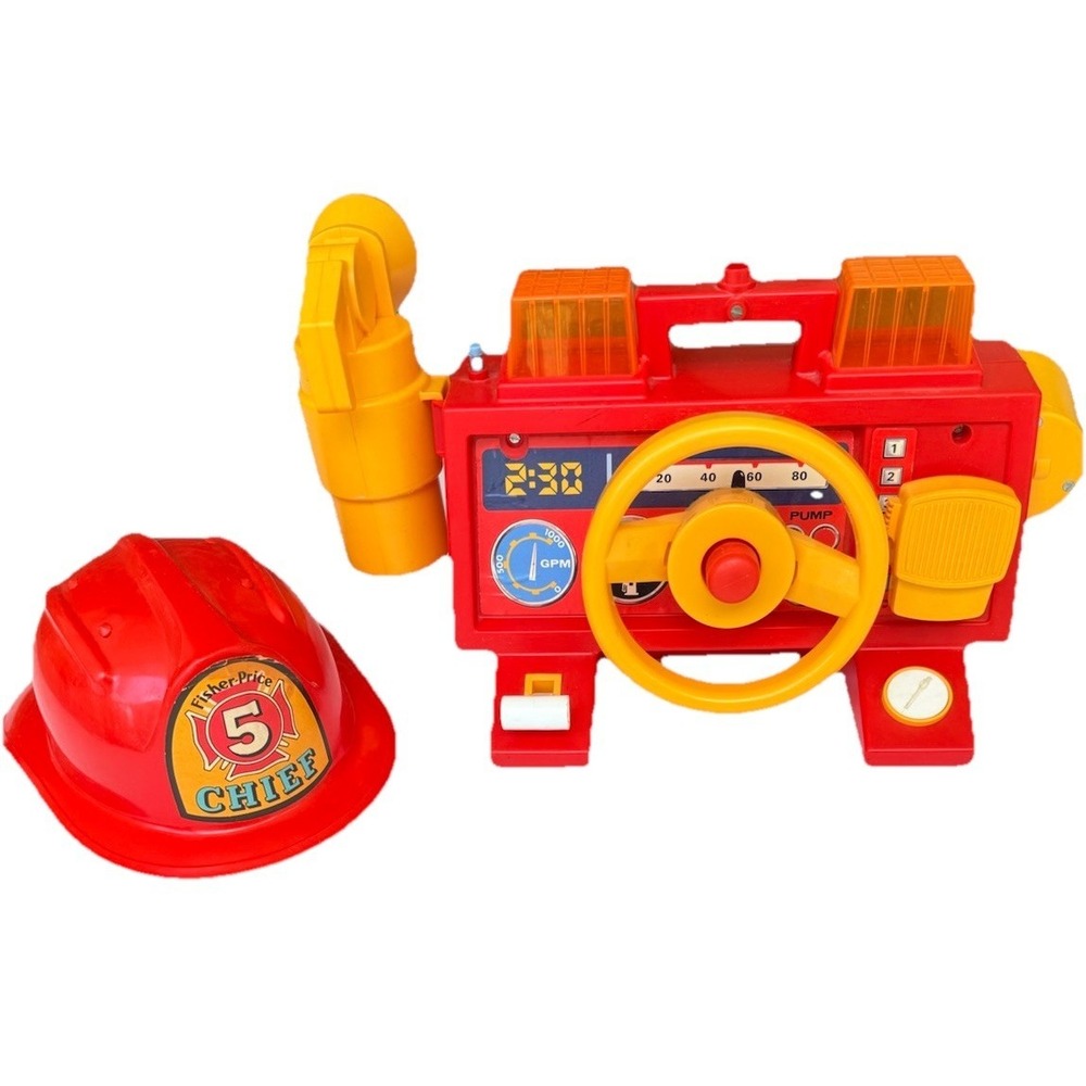 Fisher Price 1985 Vintage FIRE FIGHTER CHIEF PLAY SET # 2004 Key Broken